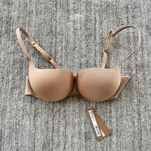 SKIMS Ultimate Bra